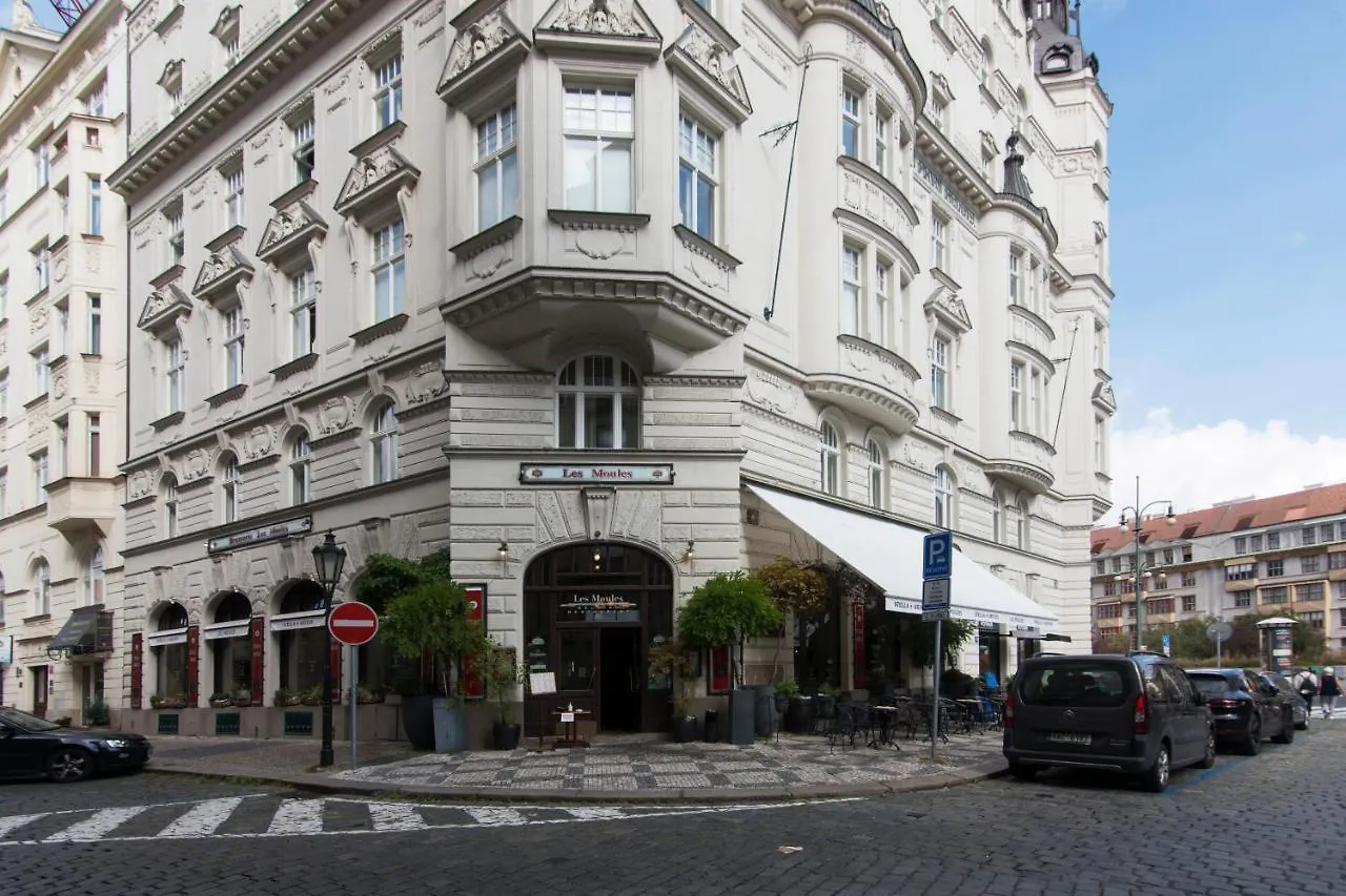 Billionaires Club Loft Sauna City Center Praha 0*,  Česká republika
